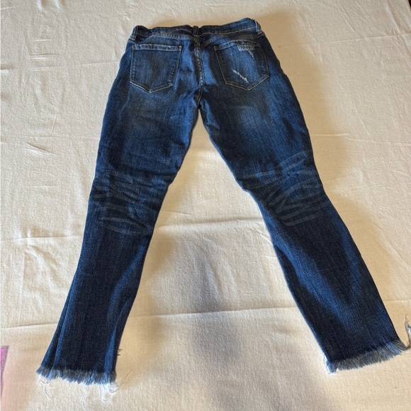 Eunina Women Size 7 Distressed Blue Jeans - Picture 6 of 7